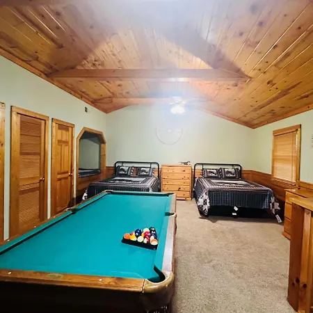 Er97 - Squirrel'S Retreat - Close To The Action In Pigeon Forge! Cabin